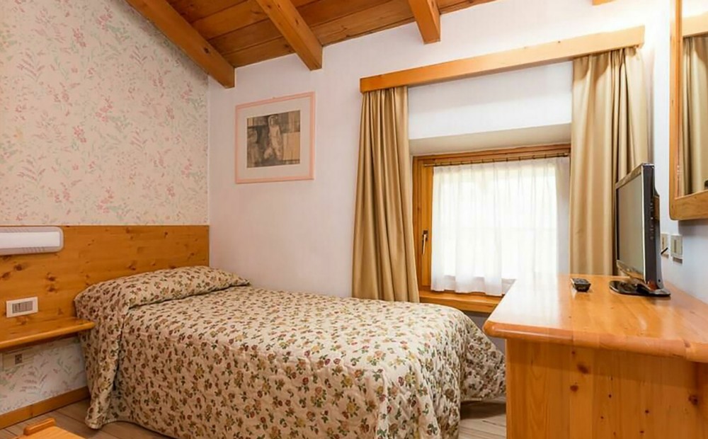 Economy single room